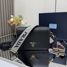 프라다 가죽 숄더백 여성 1BD314-2871